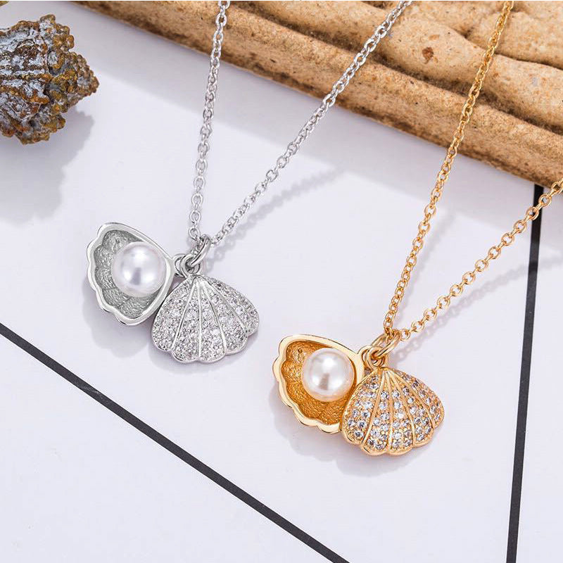 Wholesale Seashell Imitation Pearl Pendant Alloy Necklace
