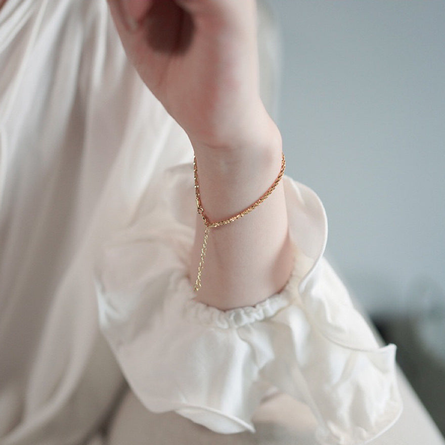 Wholesale Sparkling Design Sense Broken Gold New Fashion Bracelet