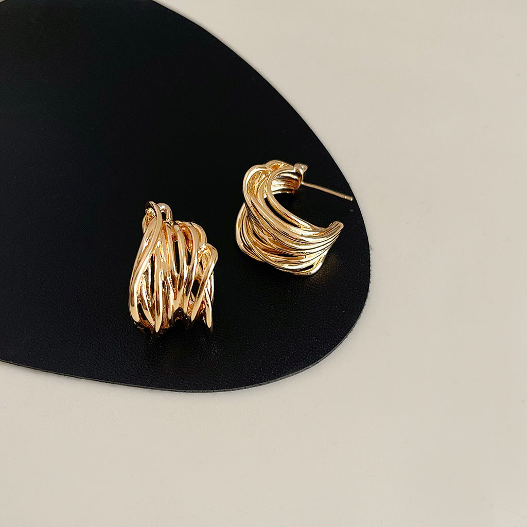 Wholesale Retro geometric metallic irregular earrings