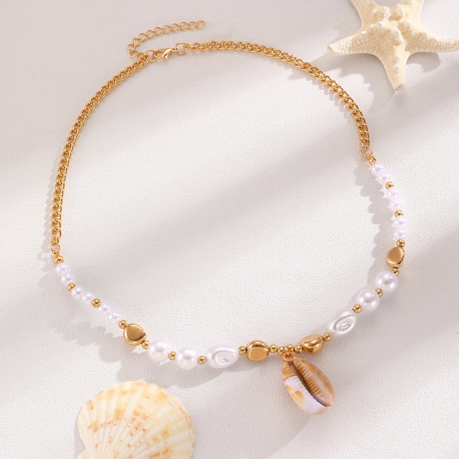 Wholesale Electroplated Alloy Bohemian Beach Shell Necklace And Bracelet Set For Women Faux Pearl Starfish Conch Fashion Accessory