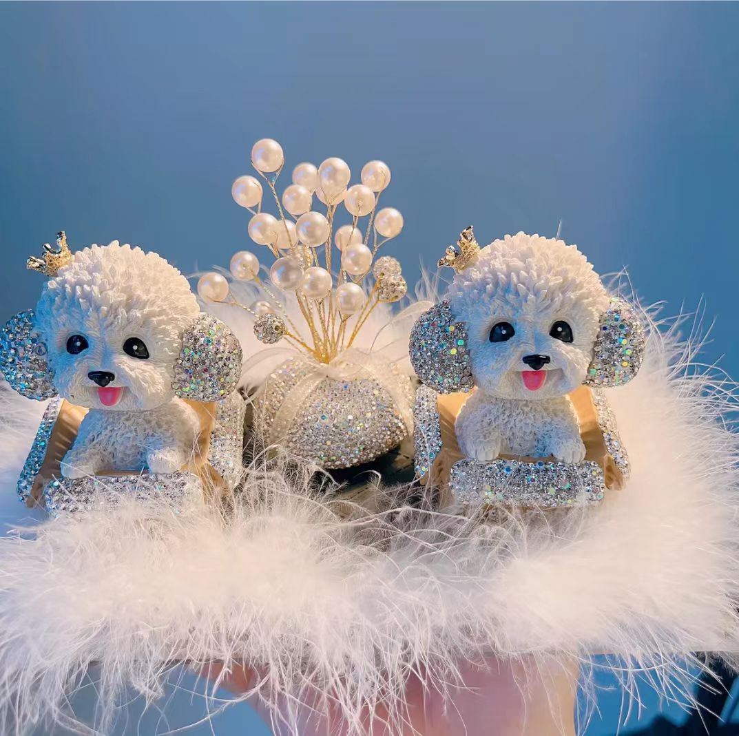 Wholesale Shake Head Teddy Crystal Car Accessories