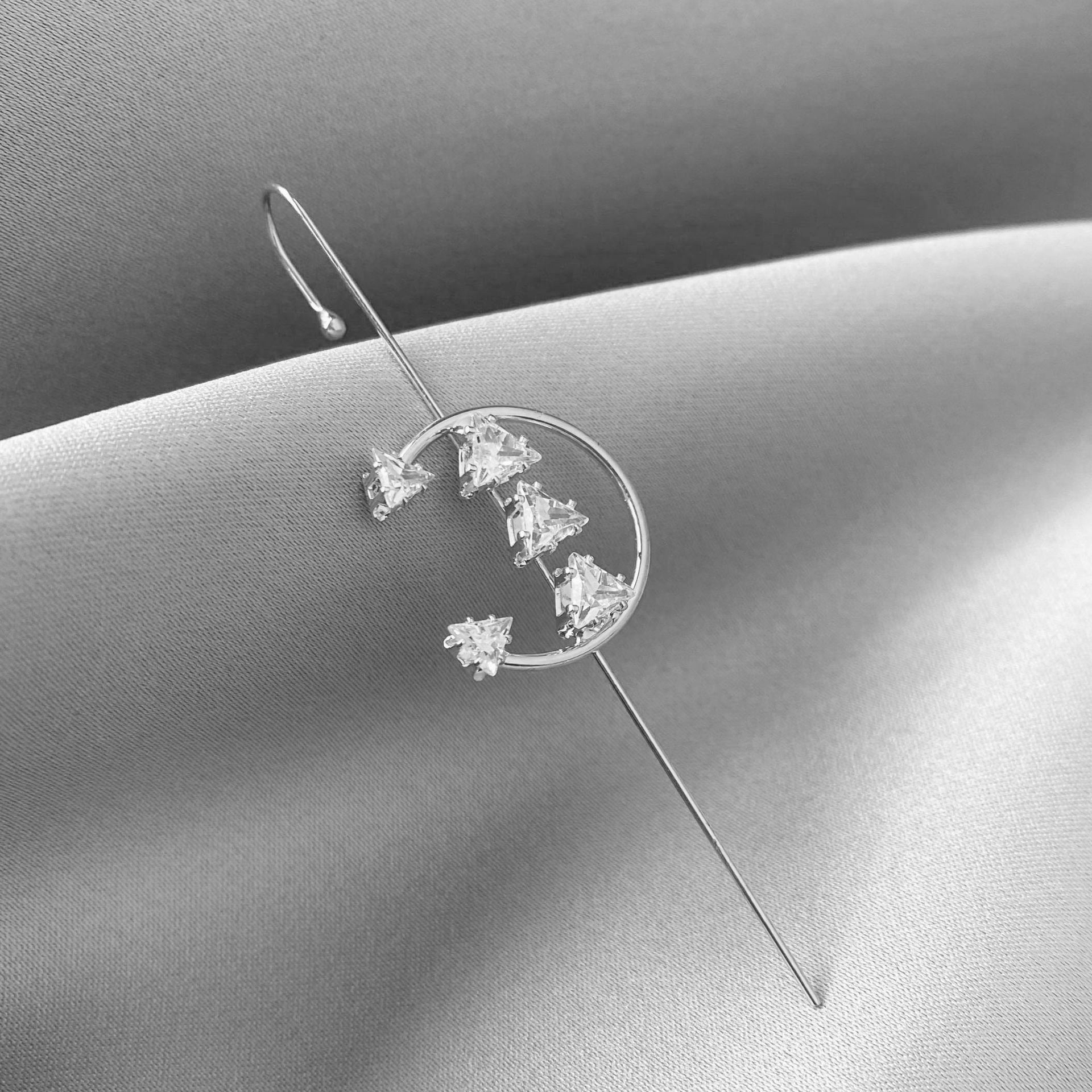 Wholesale Zircon diamond earrings ear hanging style personalized piercing ear needle