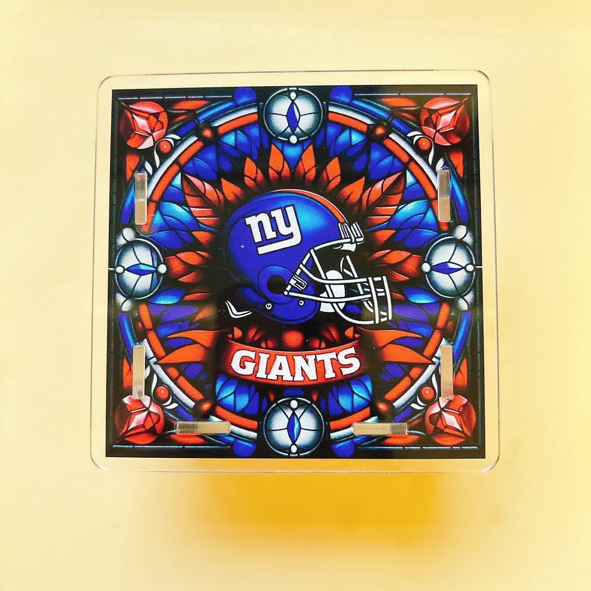 Wholesale Sporting Acrylic Pen Holder Popular Pen Box Creative Gift Stationery Student 10cm