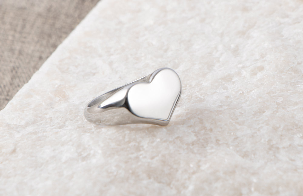 Wholesale Non-fading heart-shaped titanium steel ring