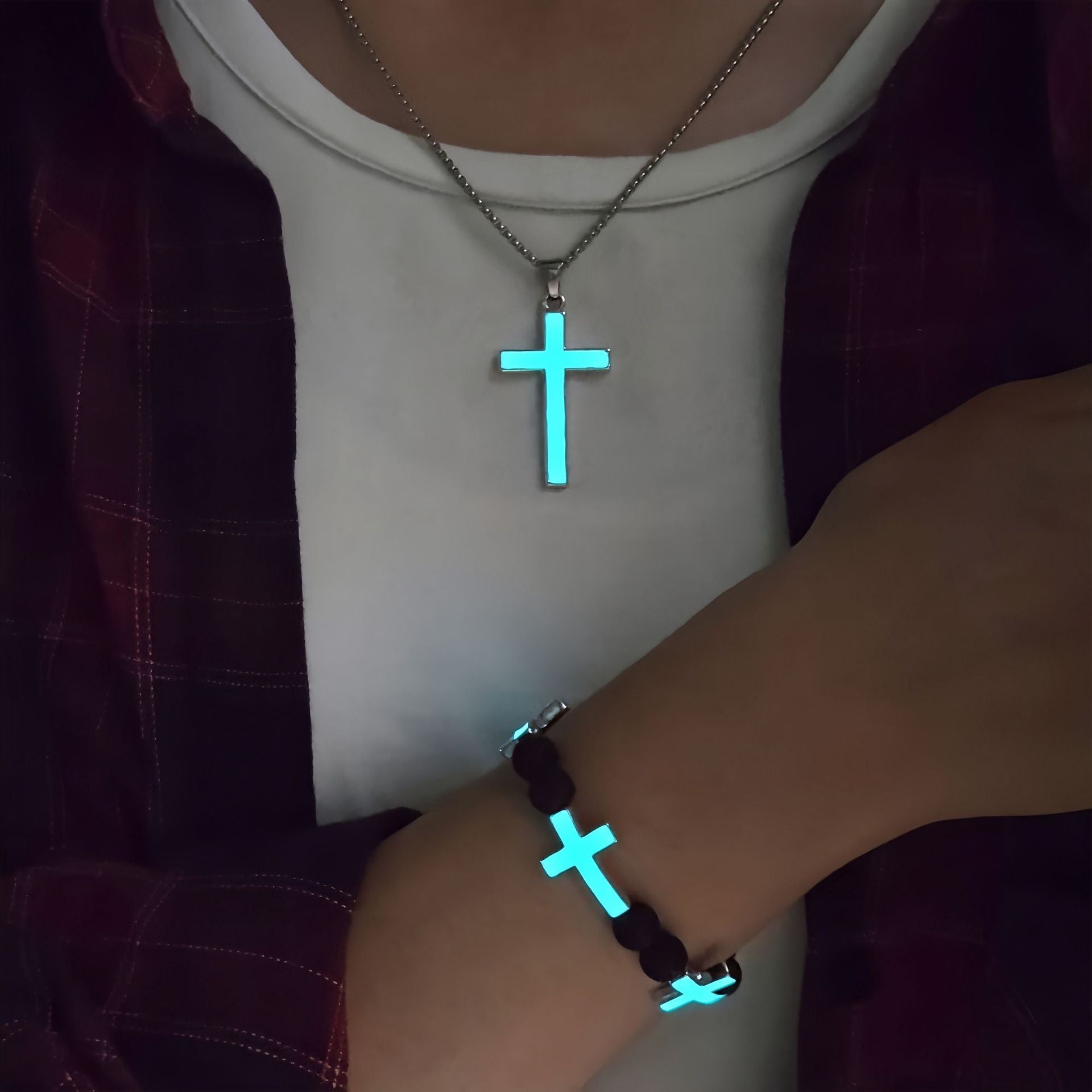 Wholesale Luminous Cross Bracelet Necklace Set