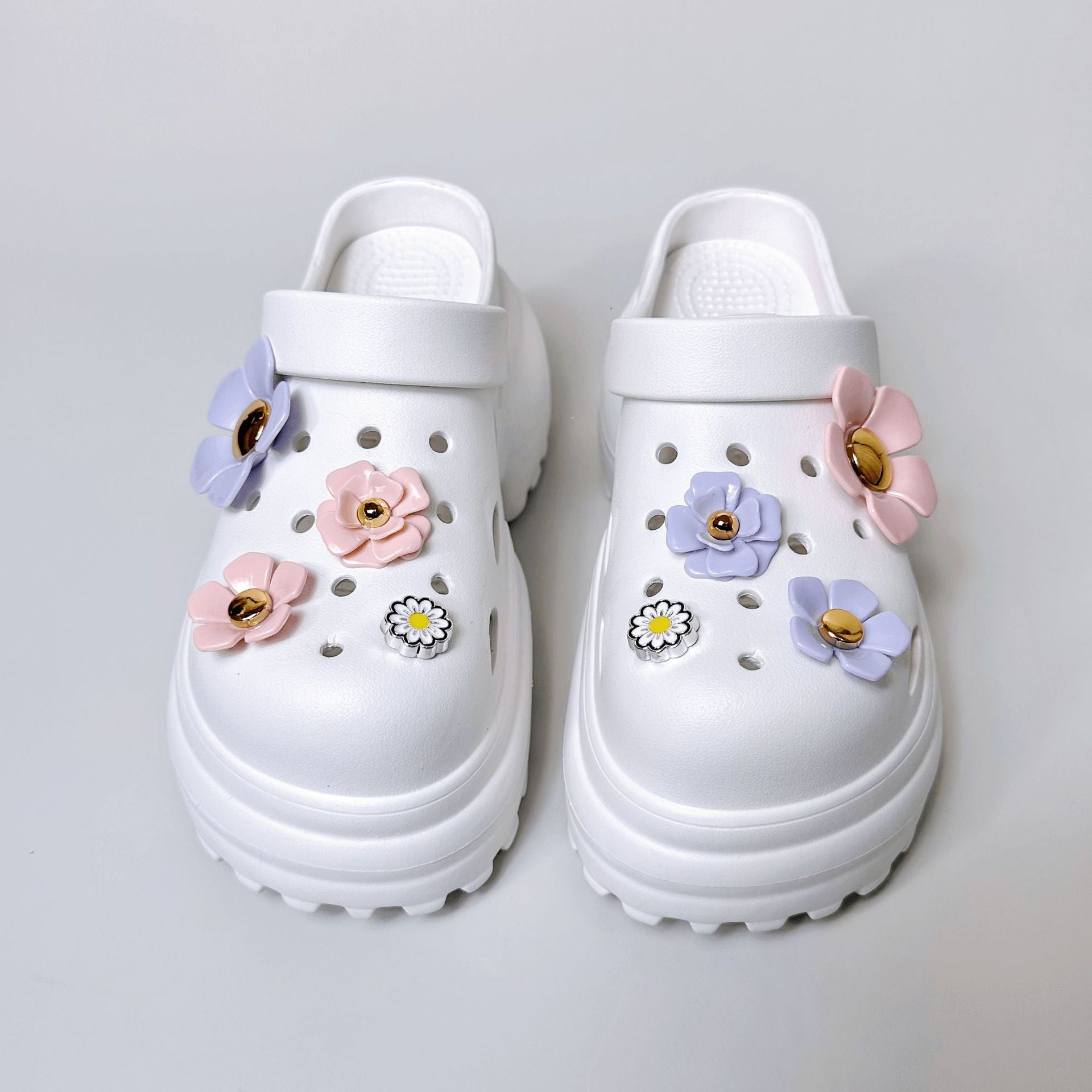 Wholesale Thick Sole Heightening Toe Clogs