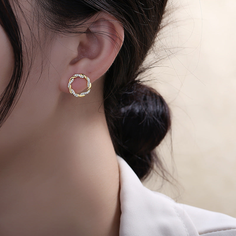 Wholesale Diamond Intertwined Simple Copper Stud Earrings