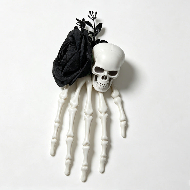 Wholesale  Skull Witch Hand Hair Claw Clips Gothic Fashion Accessory For Gift And Resale