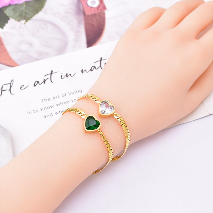 Wholesale European and American Fashionable White Zircon Love Necklace Titanium Steel Bracelet Simple and Versatile Girl Green Diamond Clavicle Chain Bracelet Heart Shape