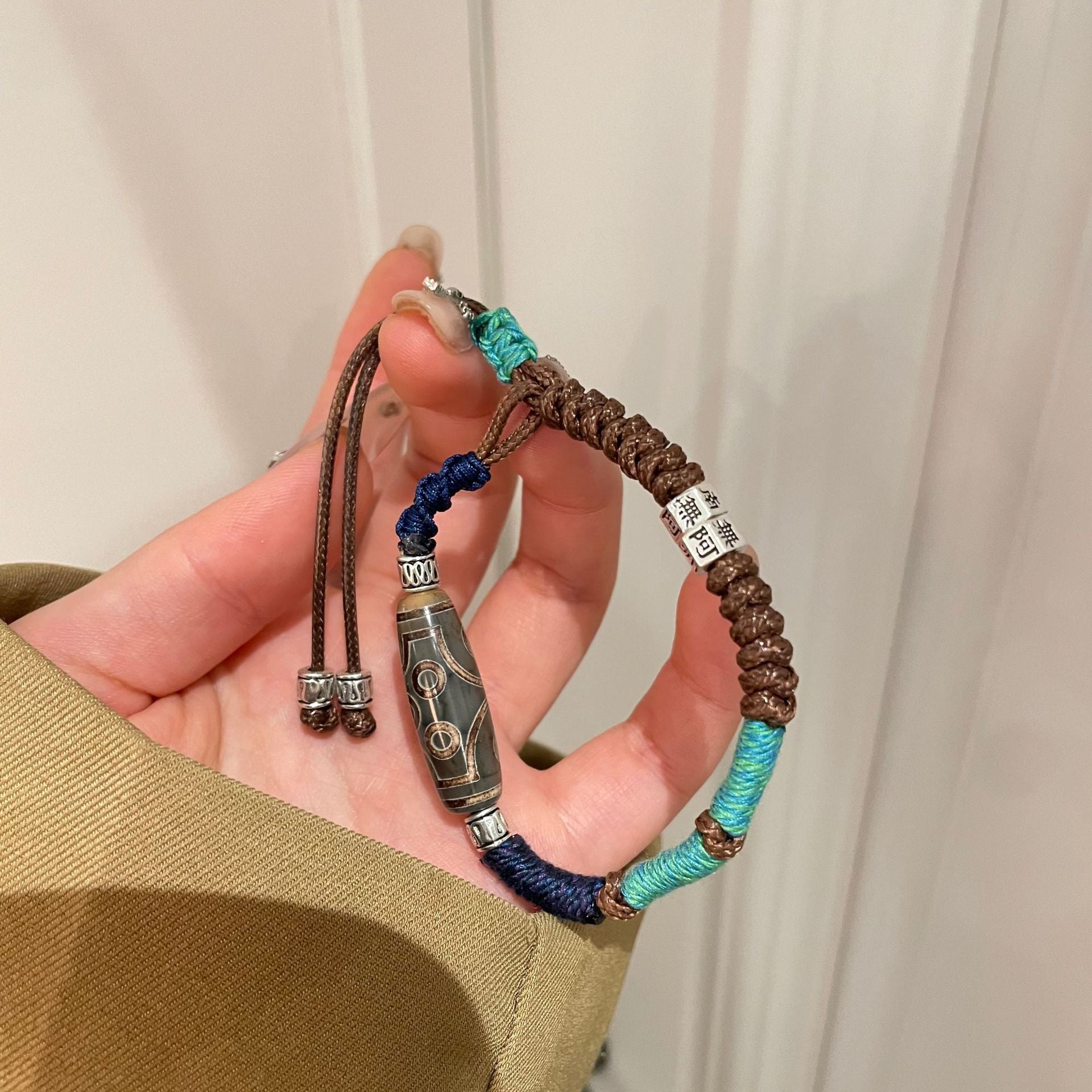 Wholesale Hand Woven Versatile String Bracelet