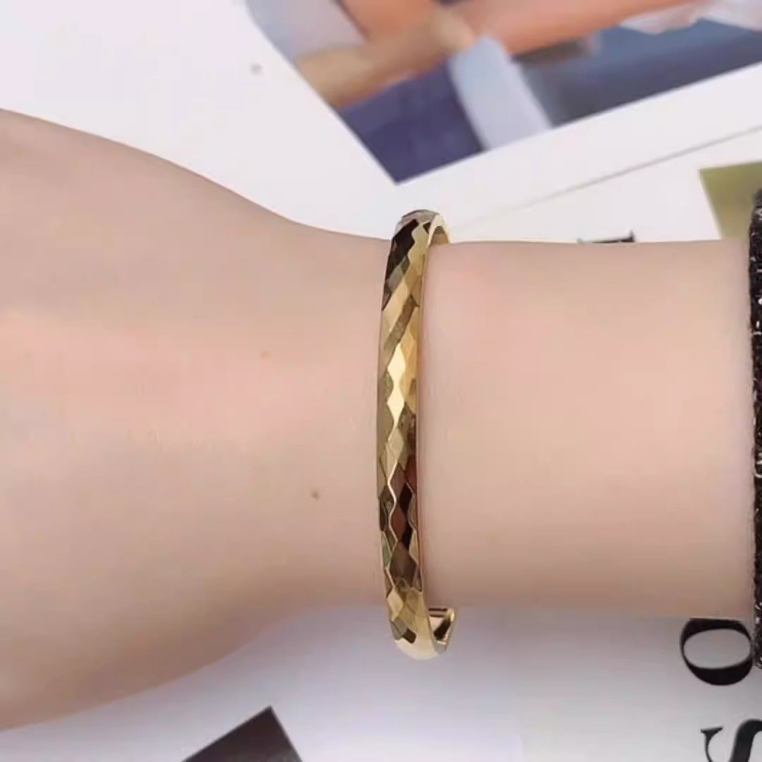 Wholesale Titanium Steel Diamond Buckle Bracelet