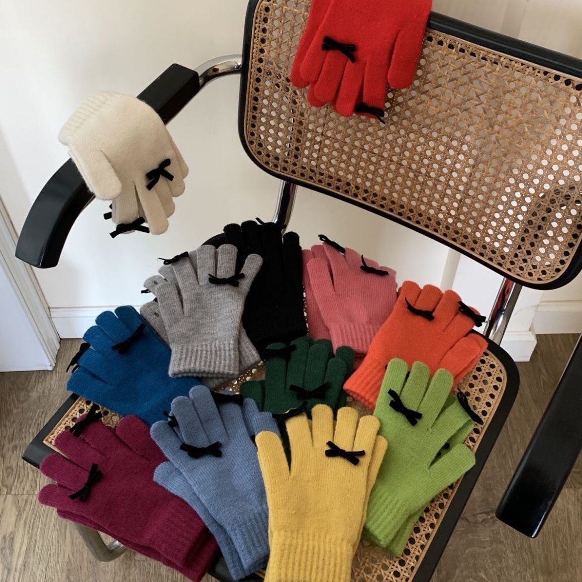 Wholesale Cute Butterfly Decoration Autumn and Winter Warm Fingerless Touch Screen Knitted Wool Gloves