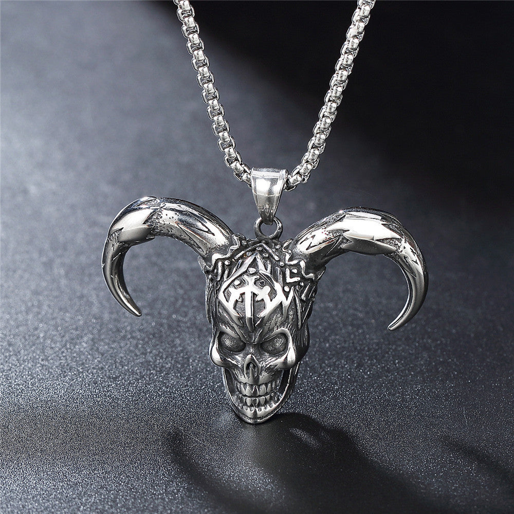 Wholesale Men S Hip Hop Skull Pendant Necklace Stainless Steel Silver Chain Clown Horned Skull Charm Trendy Jewelry Accessory For Gift And Boutique Resale