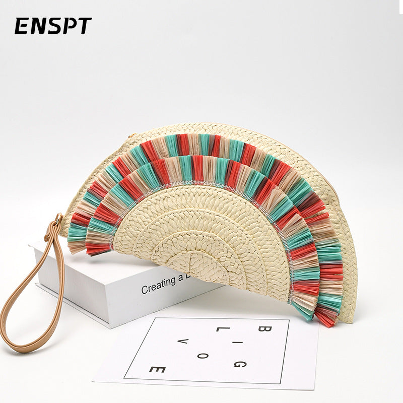 Wholesale Crossbody Hand-held Ethnic Style Summer Beach Tassel Straw Bag