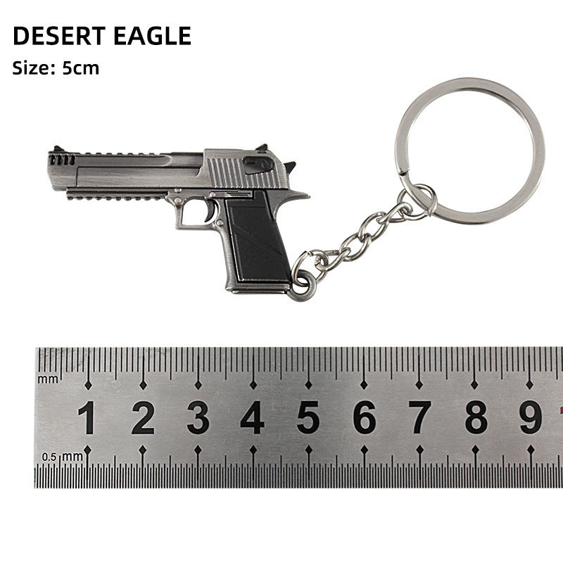 Wholesale Mini Metal Gun Model Keychain P90 S686 Dp-28 Alloy Pendant Small Decorative Toy Office Culture Metal Crafts