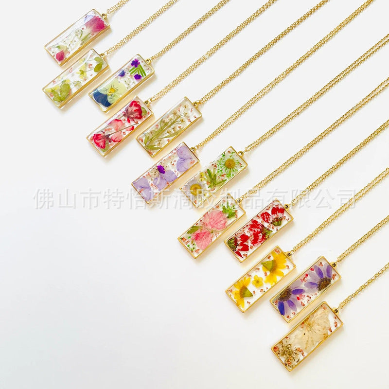 Wholesale December natural real flower rose pansy flower pendant