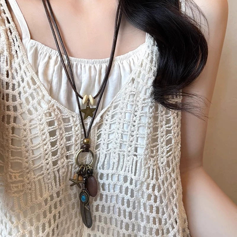 Wholesale Red hollow flower heart-shaped necklace