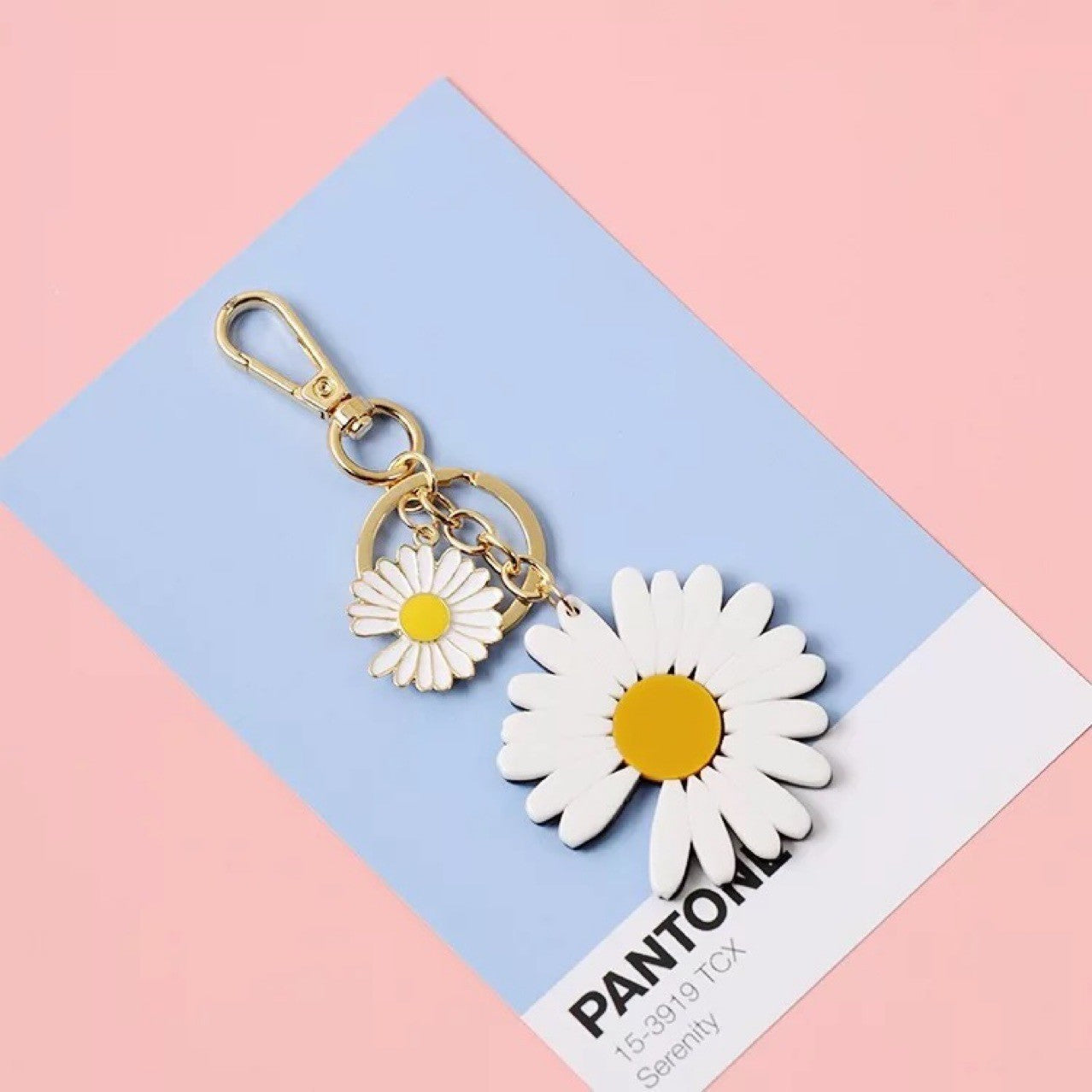 Wholesale Daisy Alloy Keychains