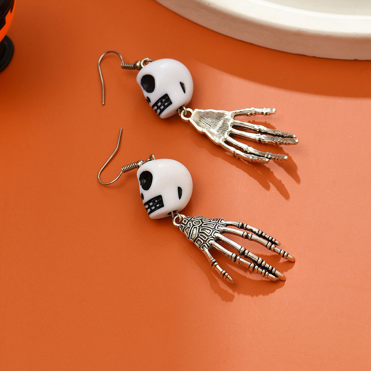 Wholesale Halloween Personalized Dark Skull Ghost Claw Pendant Earrings