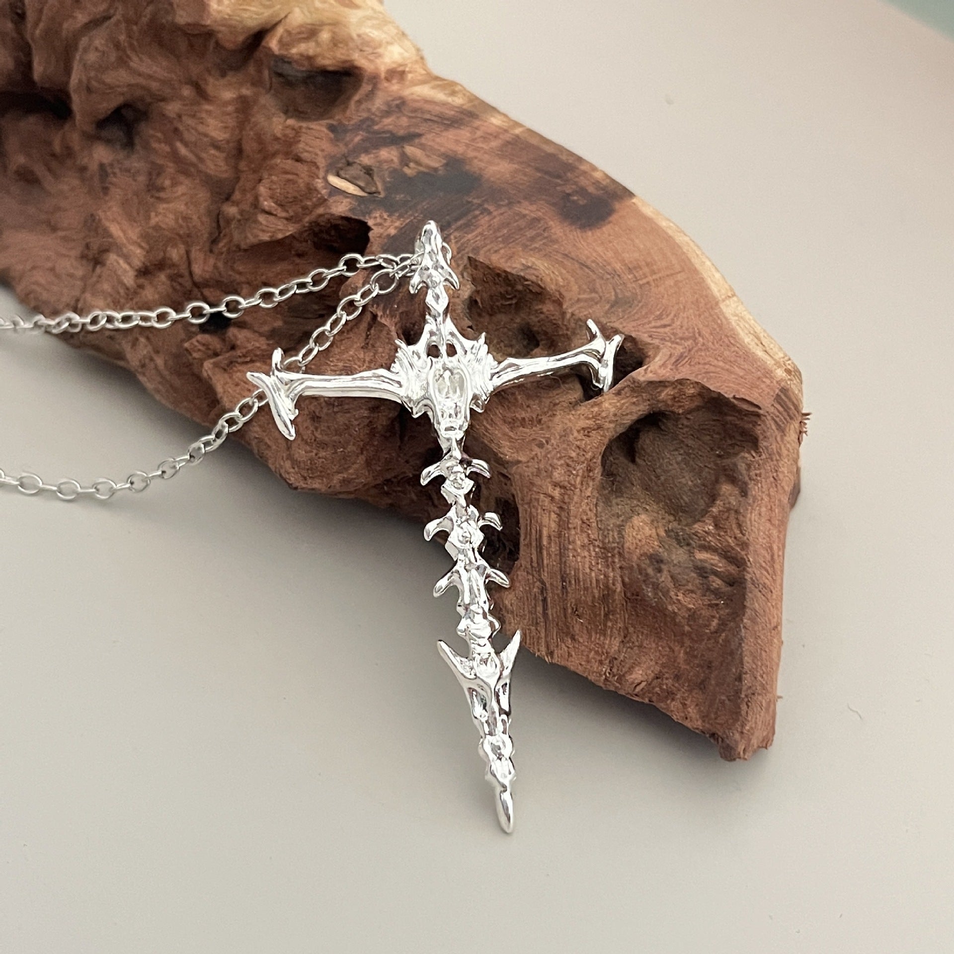 Wholesale Personalized Chiropractic Cross Necklace Couple's Hollow Retro Bones Dark Pendant Stereo Double-Sided Punk Necklace