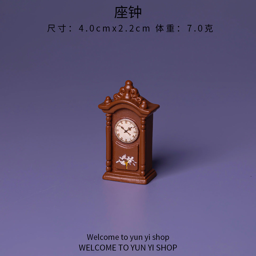 Wholesale European Classic Library Resin Figurine Miniature Desk Decor Creative DIY Car Dashboard Ornament Chic Gift For Resale