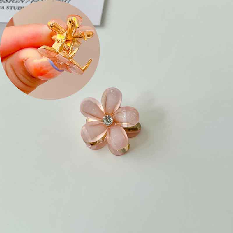 Wholesale Mini Flower Pearl Hair Clips