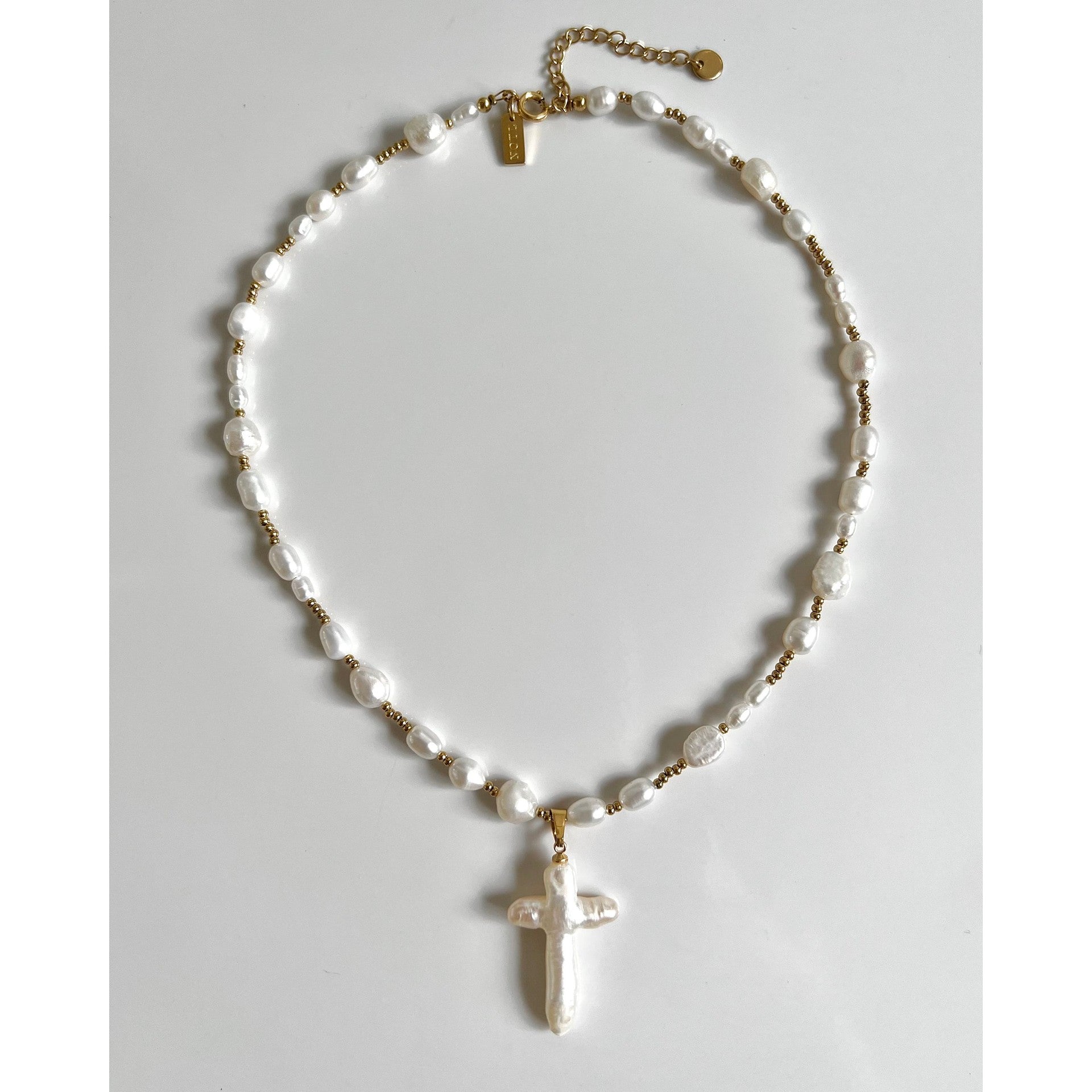 Wholesale pearl necklace cross shell necklace retro artistic Baroque style necklace