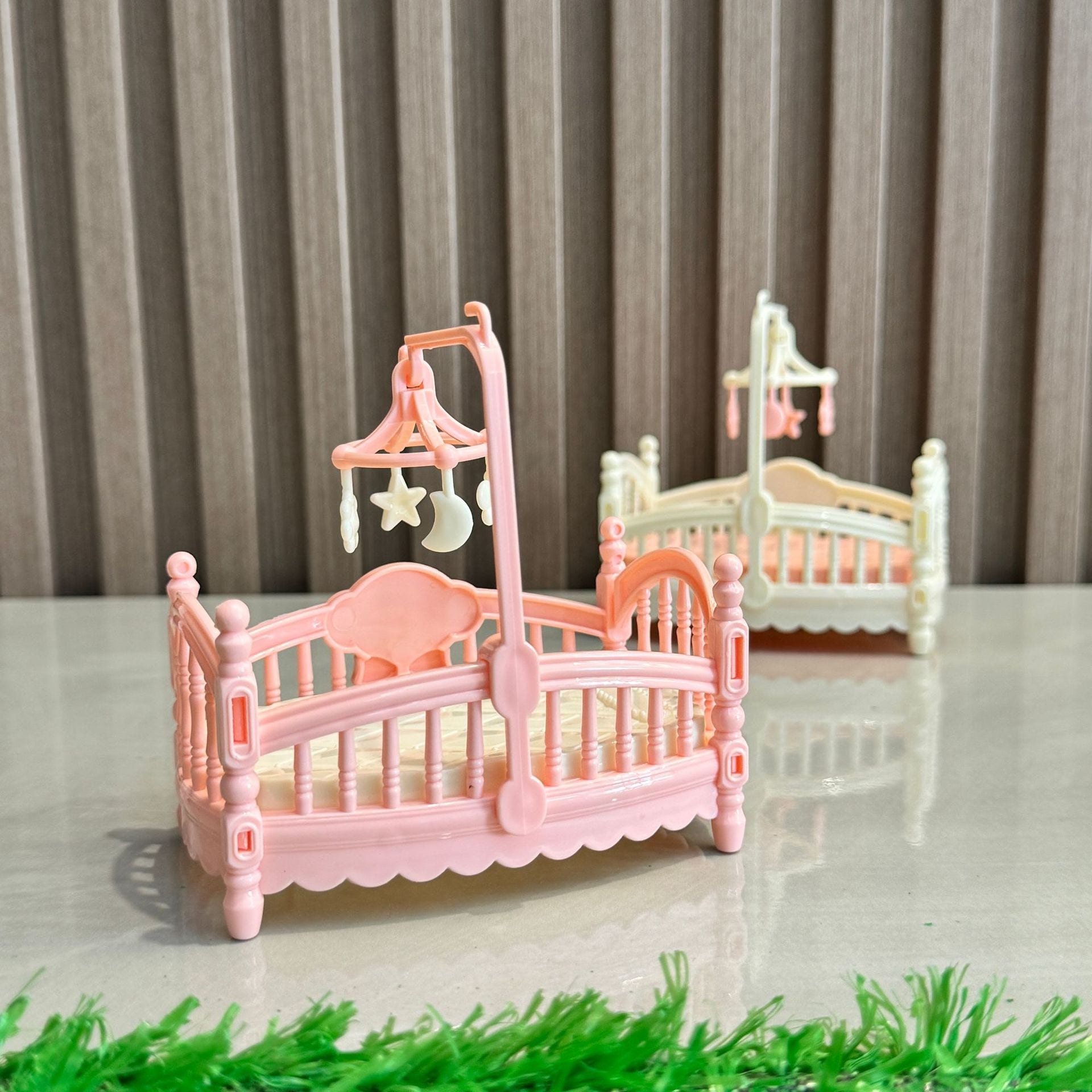 Wholesale Baby crib mini bedroom furniture miniature Doll Accessories