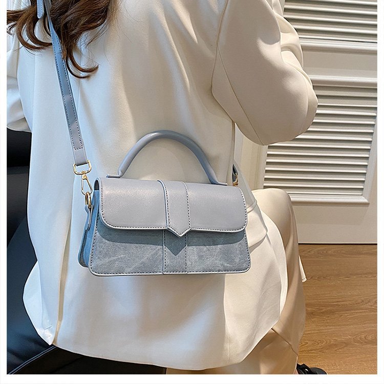 Wholesale Commuter messenger bag handbag small square bag shoulder bag