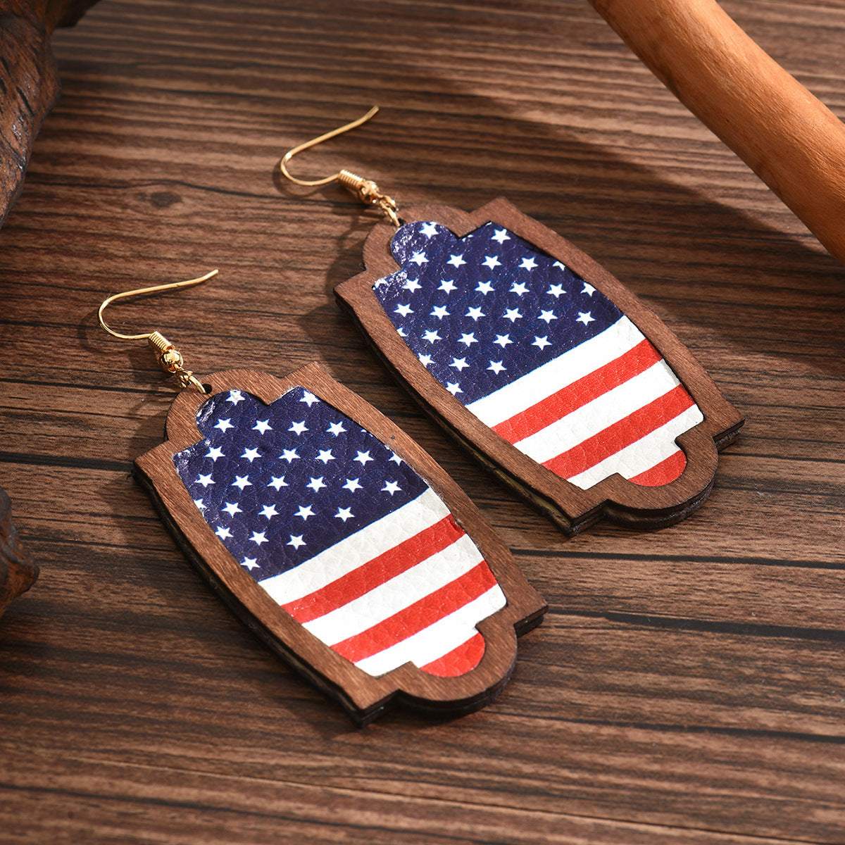 Wholesale Leather Litchi Grain Wood Frame American Flag Independence Day Earrings