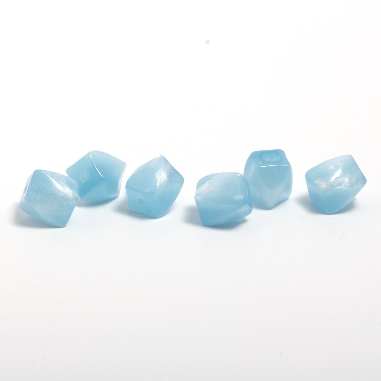 Wholesale 50pcs 10mm octagonal resin beads