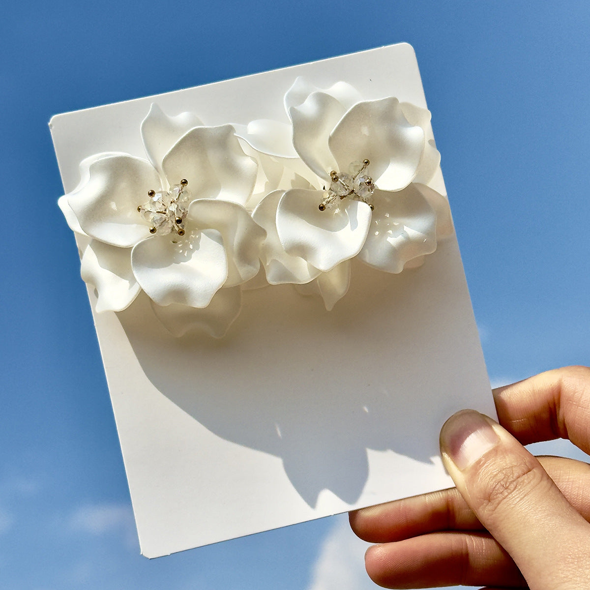 Wholesale 5pcs/pack sweet color resin petals flower earrings