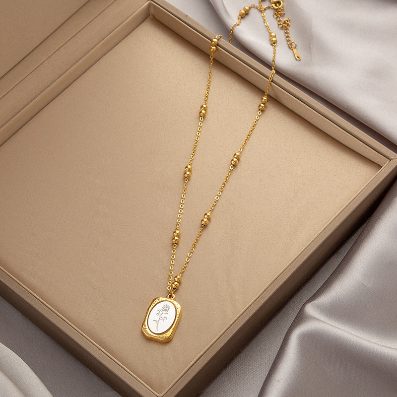 Wholesale  Accessible Luxury Niche Emerald Titanium Steel Necklace Women' s Ins Style