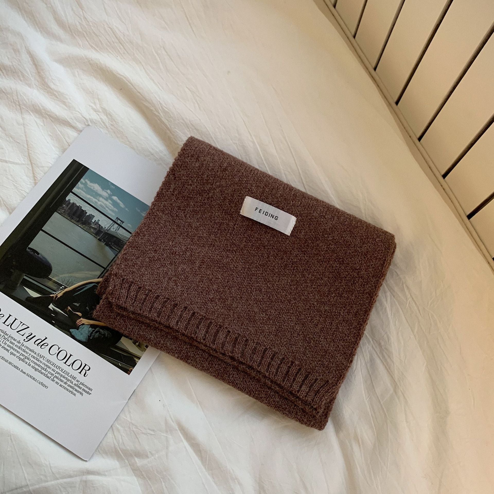 Wholesale Klein Blue Women's Autumn and Winter Versatile Knitted Acrylic Scarf