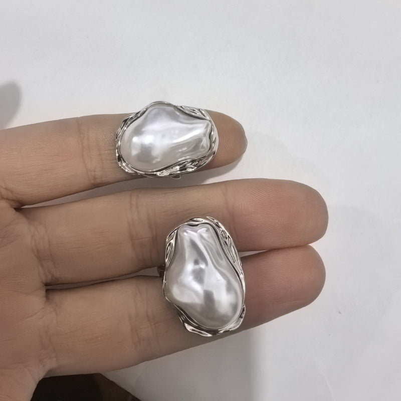 Wholesale retro shaped pearl ring Open tail ring
