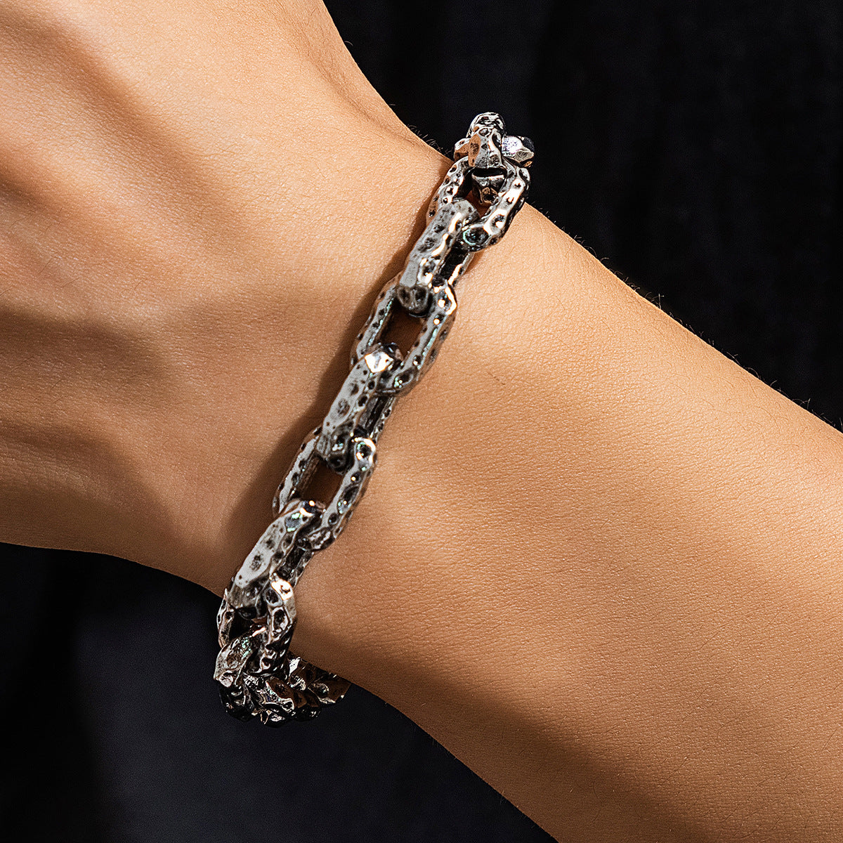 Wholesale Vintage Metal Men's Cross Hook Bracelet