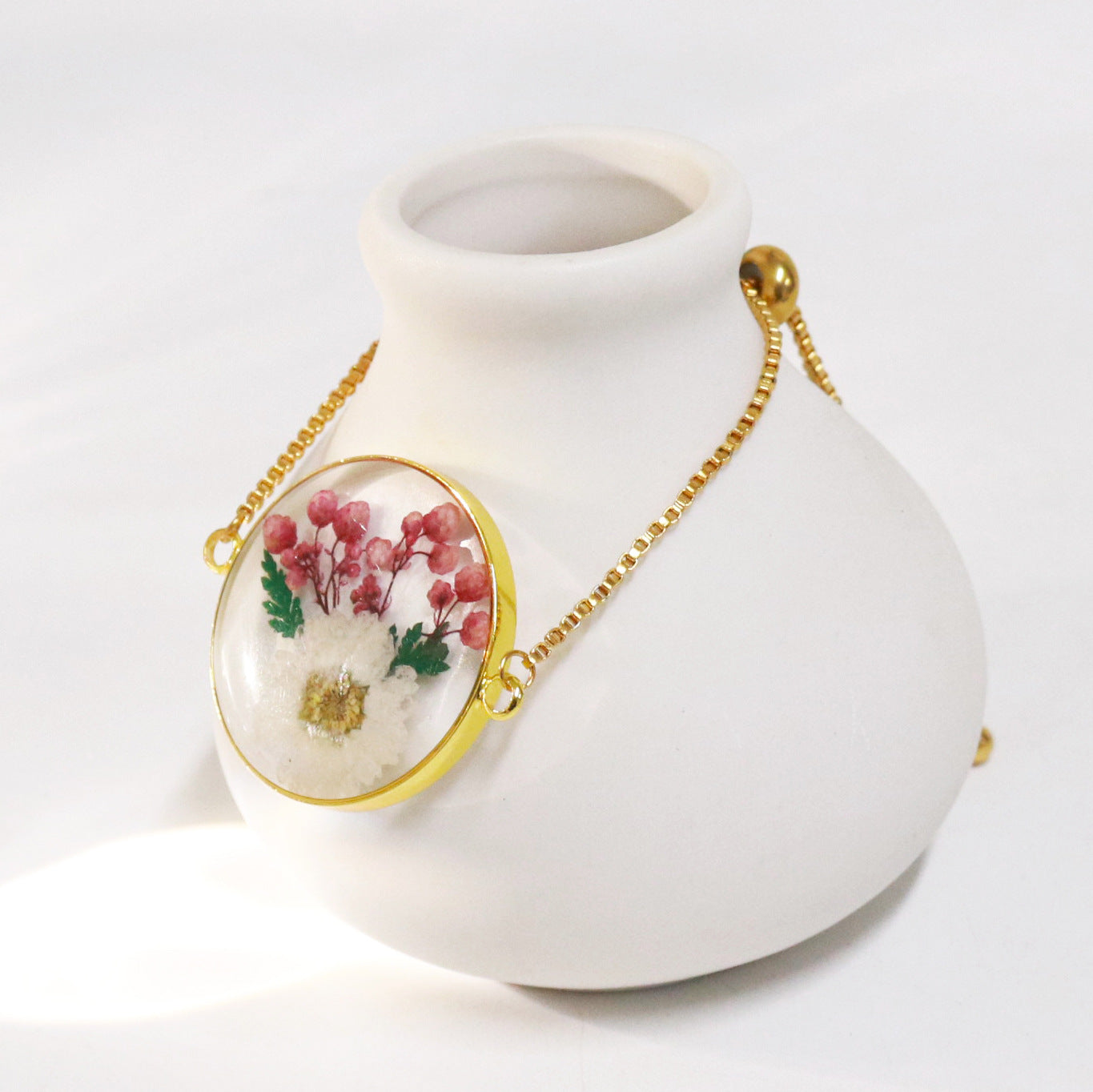 Wholesale 6PCS Daisy Preserved Flower Resin Bracelet