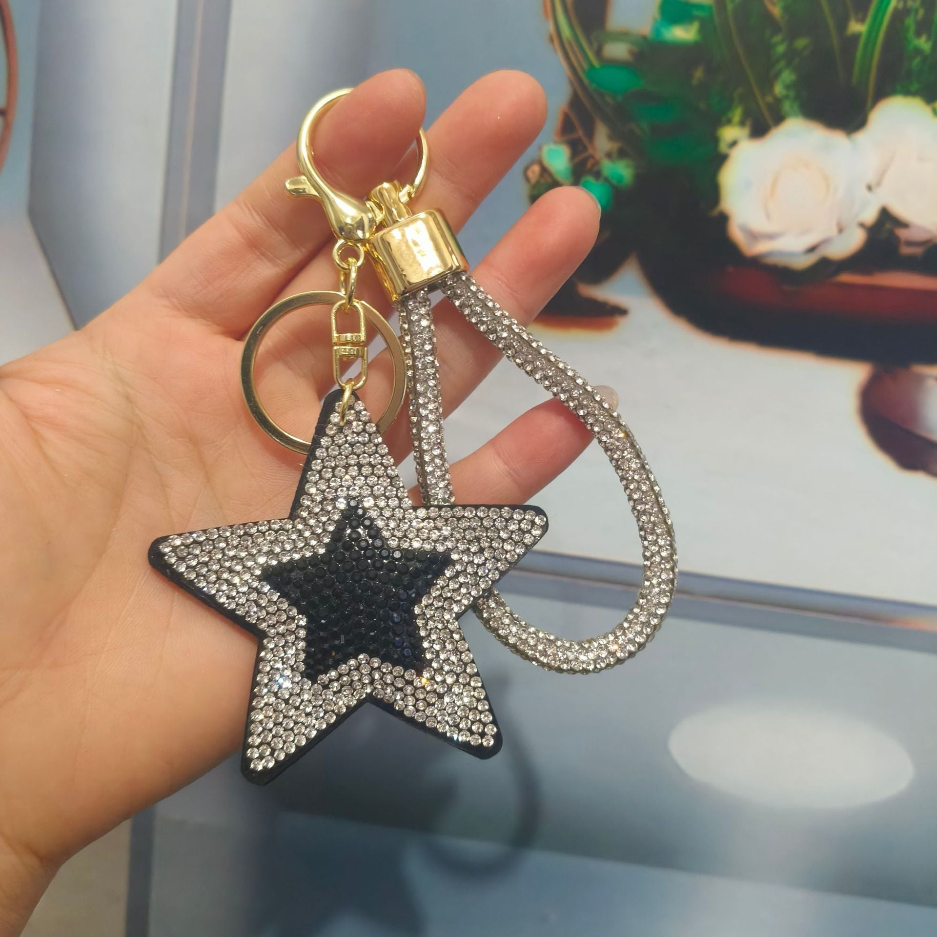 Wholesale Colorful cartoon pentagram diamond studded keychain