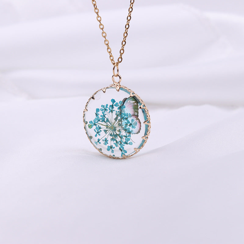 Wholesale Butterfly Small Fresh Necklace Creative Gold and Silver Dried Flower Glass Pendant Bohemian Retro Fashion Jewelry
