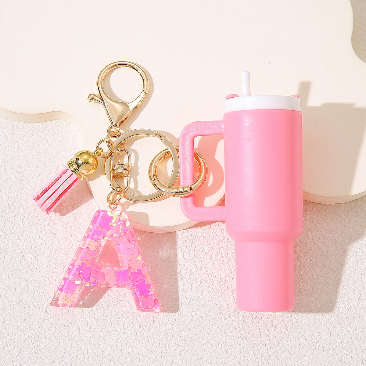 Wholesale Cute New Mini 26 Initials Ice Cup Tumbler Cup Keychain  Can Wrap Women Backpack Pendant