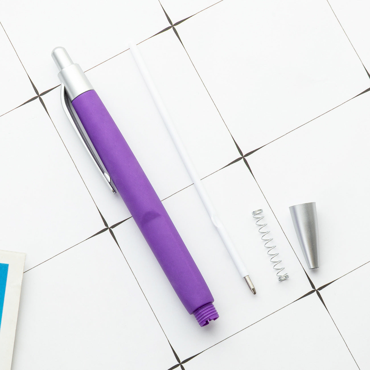 Wholesale Color Spray Glue Push-button Customizable Plastic Ballpoint Pens