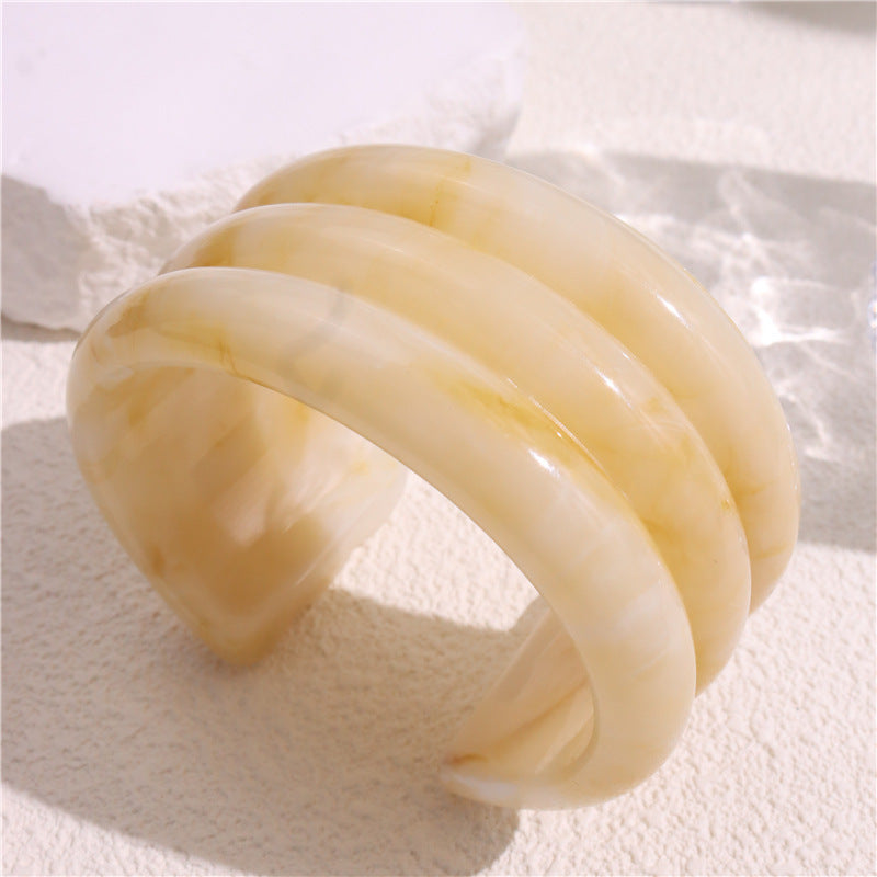 Wholesale Three-layer Resin Bracelet Retro Texture Open Ring Bracelet