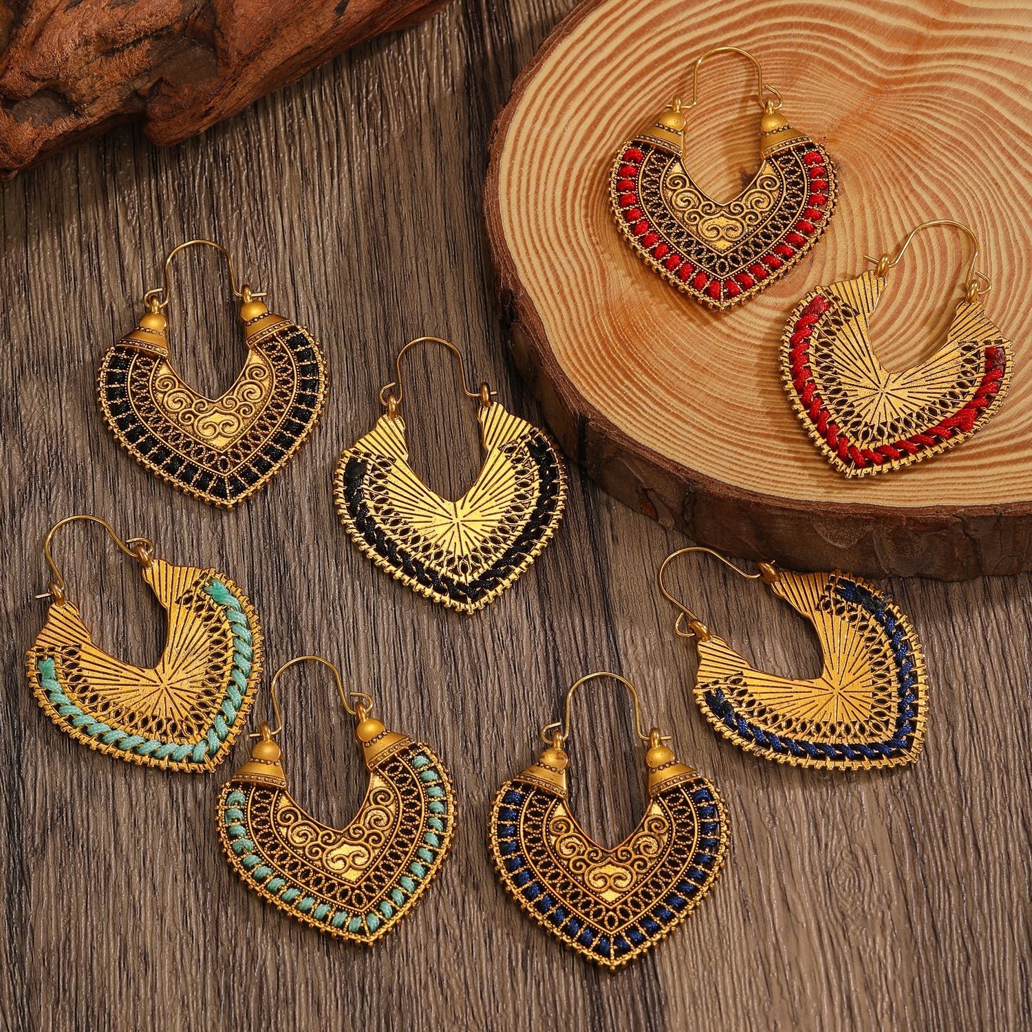 Wholesale Antique Gold Bohemian Hollow Carved Earrings For Women Trendy Gift Boutique Resale Fashion Accessory