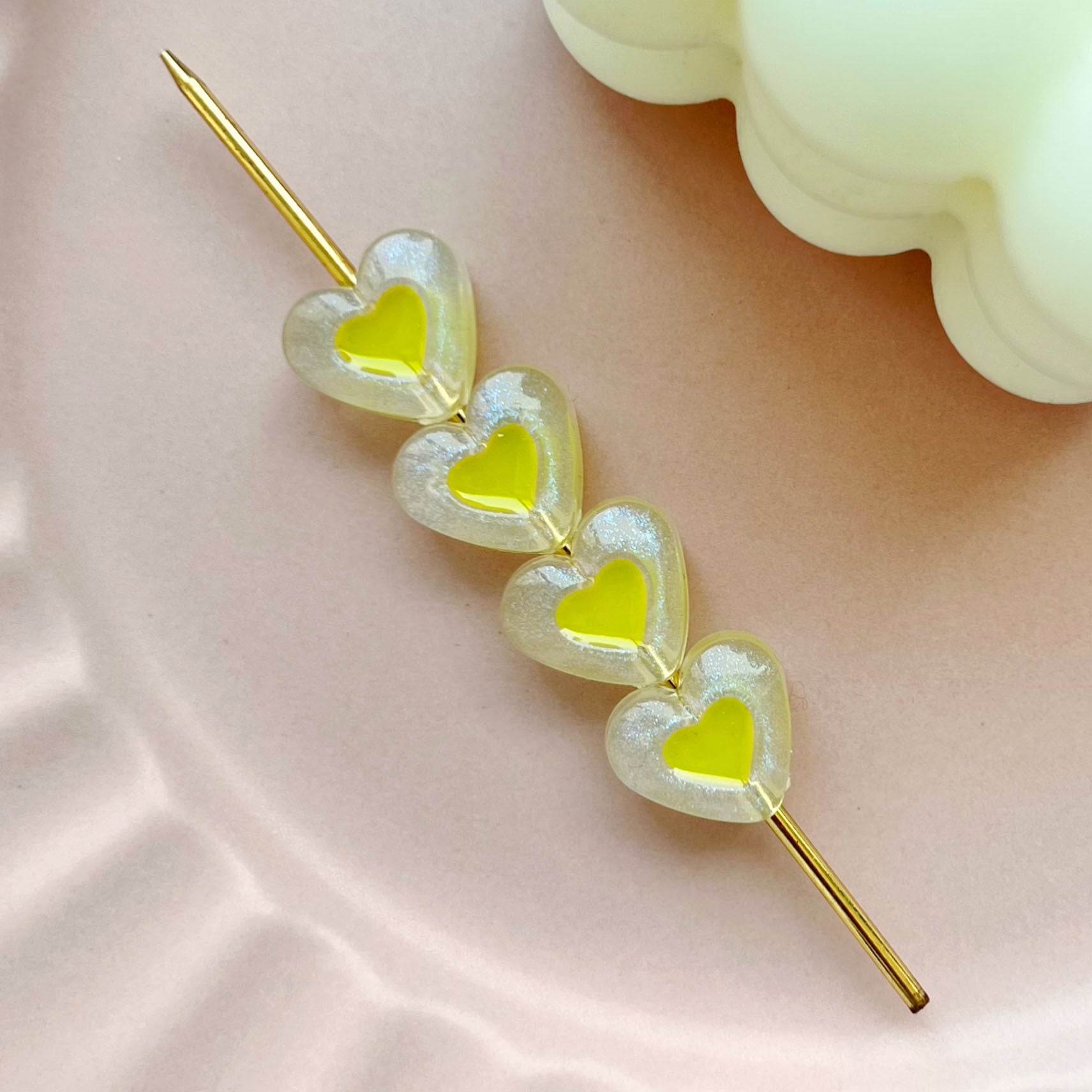 Wholesale 10pcs colorful heart Acrylic Beads