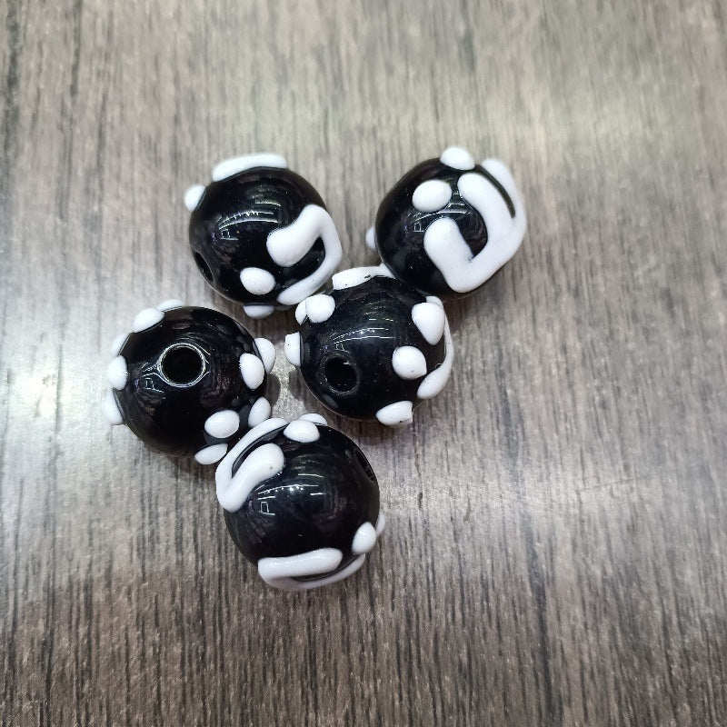 Wholesale 200pcs Hand-painted round beads DIY letters cake beads