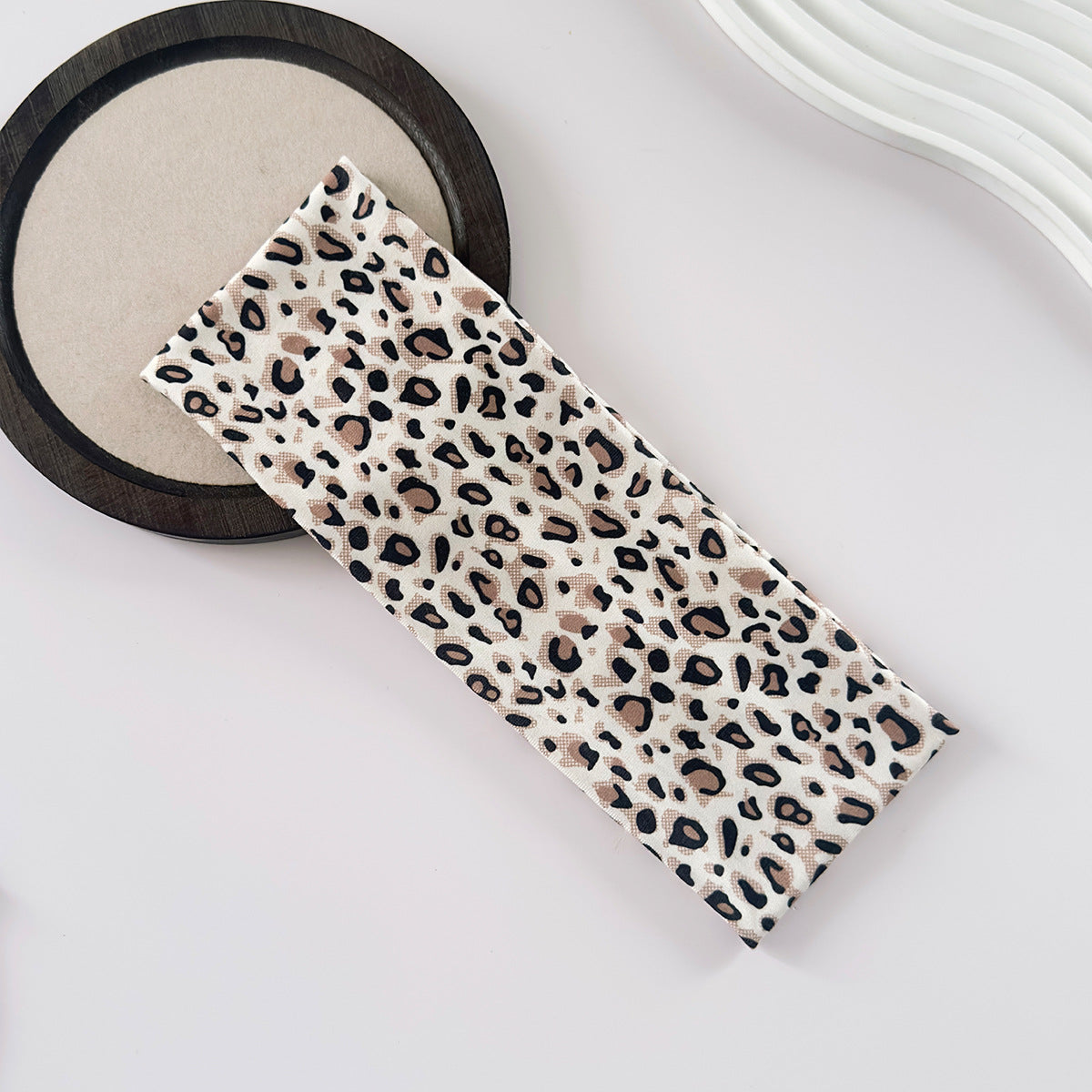 Wholesale High elasticity wide edge leopard print headband