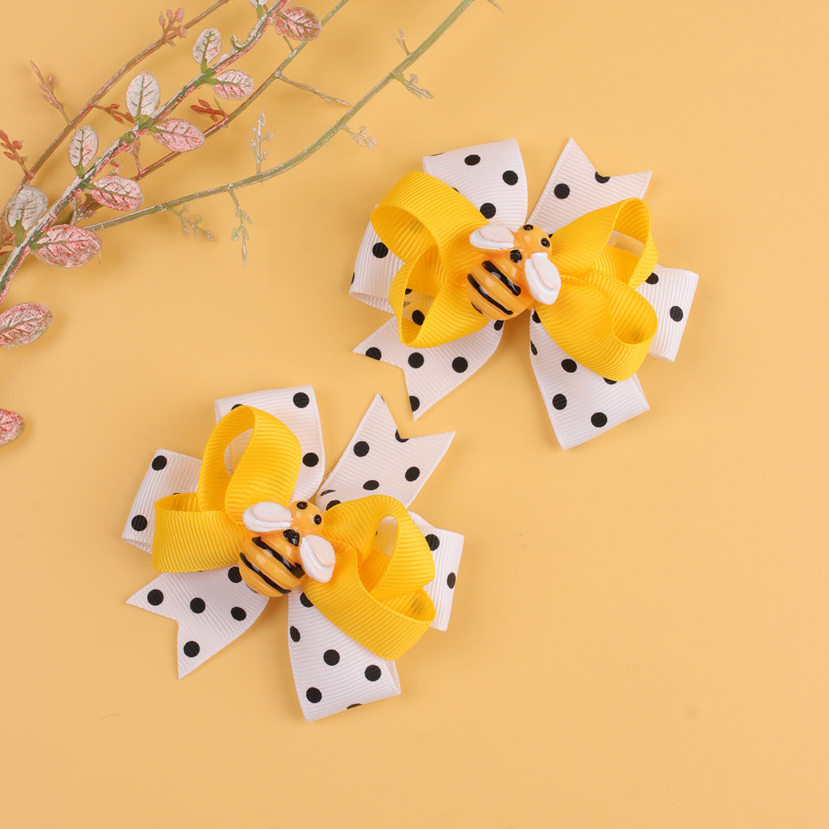 Wholesale 20pcs/pack children' s hair accessories all-match fresh hairpin cute bee ribbon bow hairpin