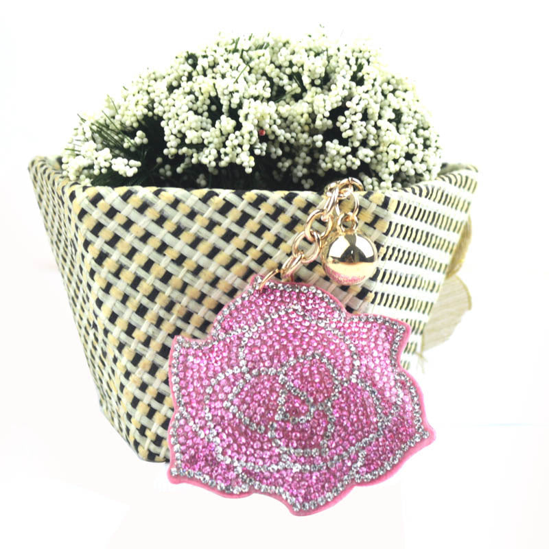 Wholesale 4pcs Valentine' s Day  Diamond Rose Flower Rhinestone Keychain
