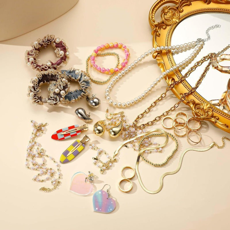 Wholesale Stylish Surprise Jewelry Gift Set Random Gold Alloy Earrings Necklace Bracelet Hair Clip Animal Party Accessory