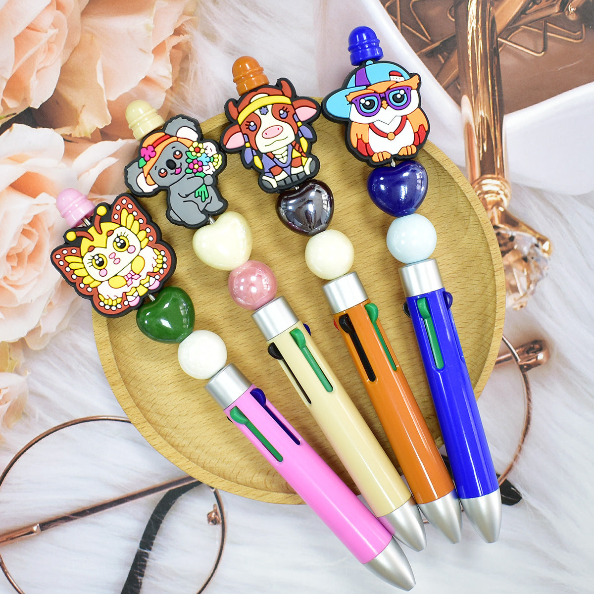 Wholesale  Random 100pcs/pack  Small Animal Series Beads  Focal Beads